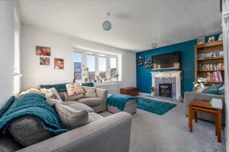 3 bedroom Detached house for sale in Much Improved Home on Chalmondley Drive, Melton, LE13 1PN