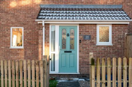 3 bedroom Detached house for sale in Much Improved Home on Chalmondley Drive, Melton, LE13 1PN