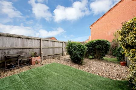 3 bedroom Terraced House to let in Upper Church Street, Syston, Leicester, LE7