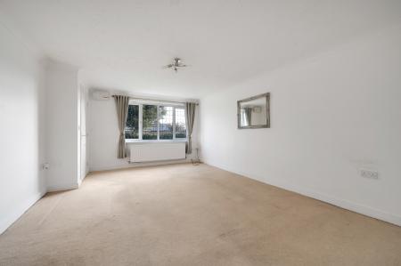 3 bedroom Terraced House to let in Upper Church Street, Syston, Leicester, LE7