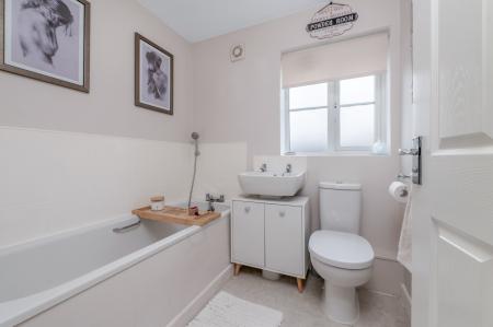 4 bedroom Semi-detached house for sale in Delightful Family Home at Discovery Drive, Melton, LE13 1NJ