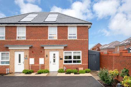 3 bedroom Semi-detached house for sale in Beaufighter Crescent, Melton Mowbray, LE13