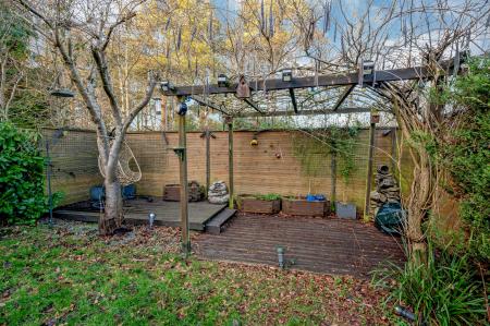 3 bedroom Semi-detached house for sale in Country Park Location on Wymondham Way, Melton, LE13 1HP