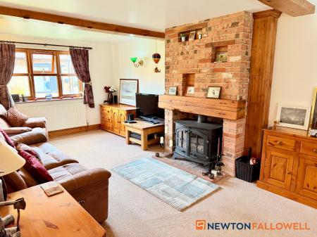 3 bedroom Detached house for sale in Barnby Lane, Claypole