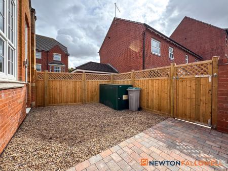 2 bedroom Flat for sale in The Bell Tower, Barnby Road, Newark