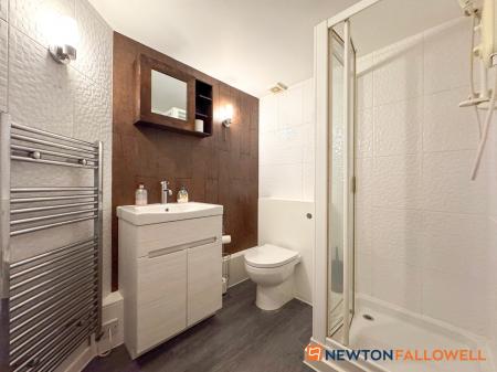 2 bedroom Flat for sale in The Bell Tower, Barnby Road, Newark