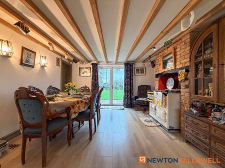 5 bedroom Detached house for sale in Beckingham Road, Stapleford