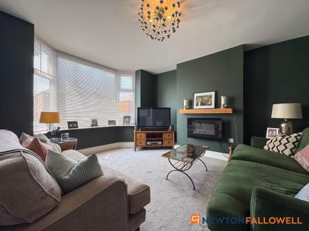 3 bedroom End of terrace house for sale in Boundary Road, Newark