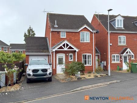 Bristol Close, Coddington