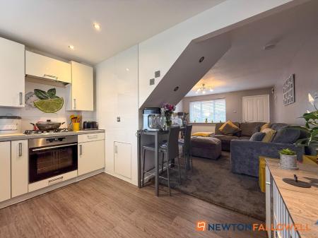 2 bedroom Semi-detached house for sale in Clarks Lane, Newark