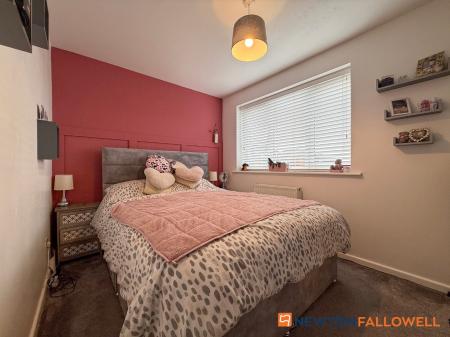 2 bedroom Semi-detached house for sale in Clarks Lane, Newark