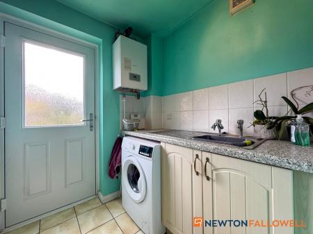 3 bedroom Town house for sale in Cludd Avenue, Newark