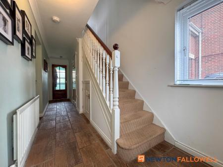 3 bedroom Town house for sale in Cludd Avenue, Newark