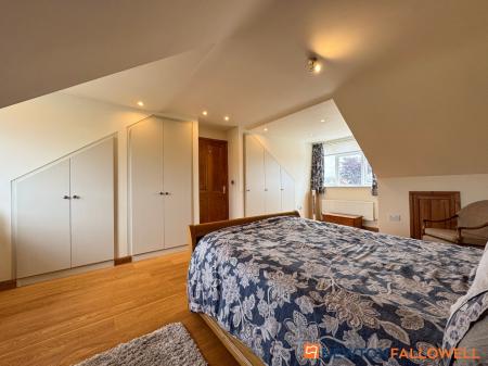 4 bedroom Detached house for sale in Colley Lane, Weston