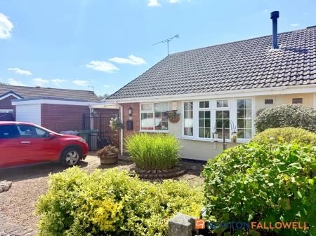 2 bedroom Semi-detached bungalow for sale in Crew Road, Collingham