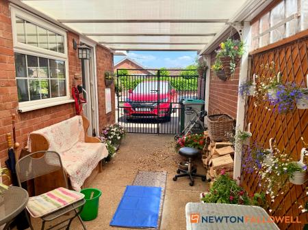 2 bedroom Semi-detached bungalow for sale in Crew Road, Collingham