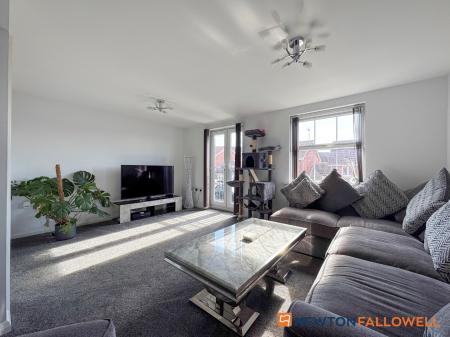 4 bedroom Town house for sale in Dale Crescent, Fernwood