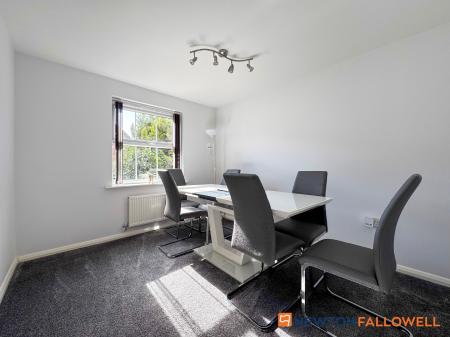 4 bedroom Town house for sale in Dale Crescent, Fernwood