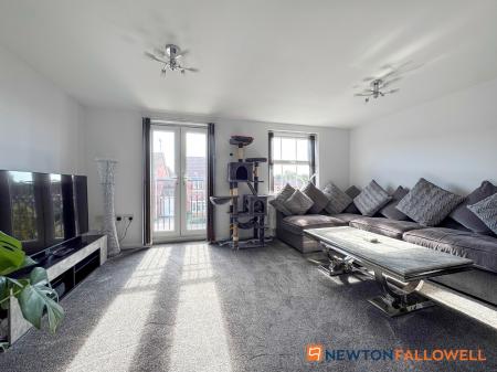 4 bedroom Town house for sale in Dale Crescent, Fernwood