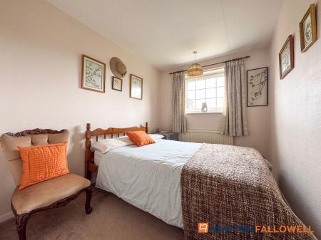 4 bedroom Detached house for sale in Gainsborough Road, Winthorpe