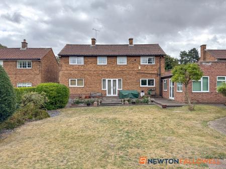 4 bedroom Detached house for sale in Gainsborough Road, Winthorpe