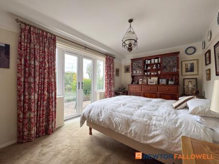 4 bedroom Detached house for sale in Gainsborough Road, Winthorpe