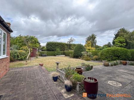 4 bedroom Detached house for sale in Gainsborough Road, Winthorpe