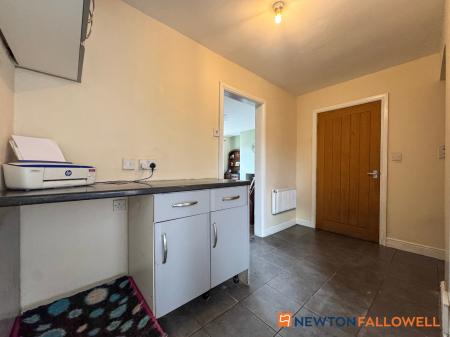 3 bedroom End of terrace house for sale in Green Lane, Dry Doddington