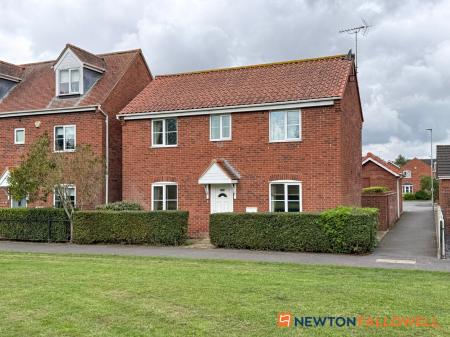 Henton Close, Coddington