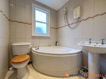 3 bedroom Semi-detached house for sale in Hall Farm Cottage, Stapleford