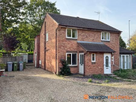 Hounsfield Close, Newark