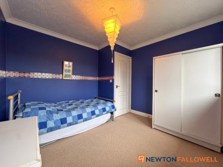 4 bedroom Link detached house for sale in Lancaster Road, Coddington