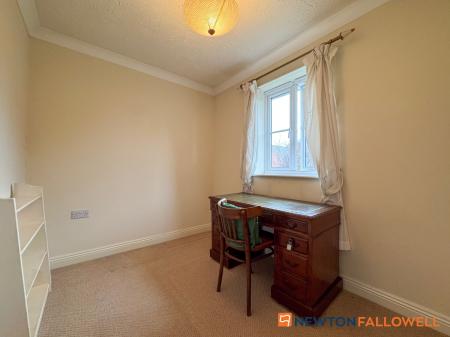 4 bedroom Link detached house for sale in Lancaster Road, Coddington