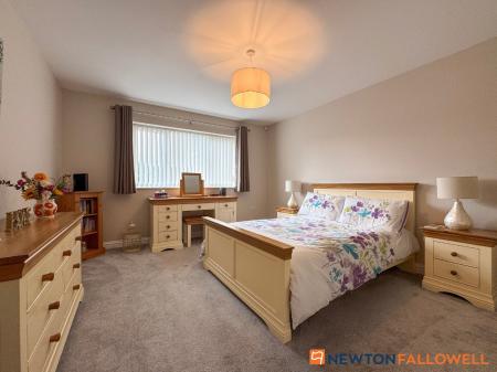 4 bedroom Detached bungalow for sale in Long Lane, Farndon