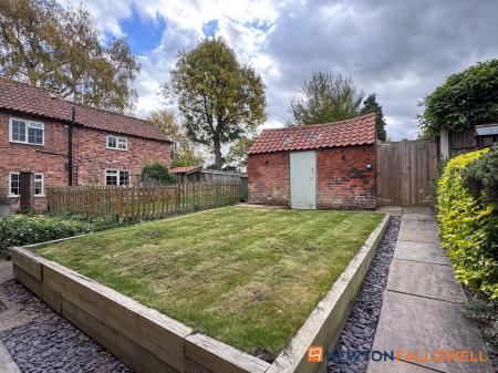 2 bedroom Cottage for sale in Low Street, Elston