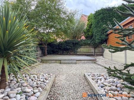 2 bedroom Cottage for sale in Low Street, Elston