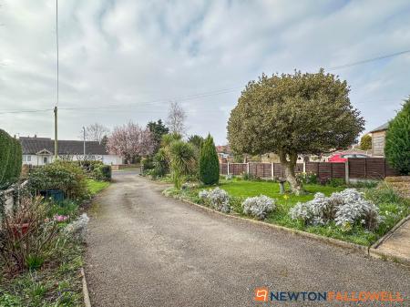 3 bedroom Detached house for sale in Main Street, Claypole
