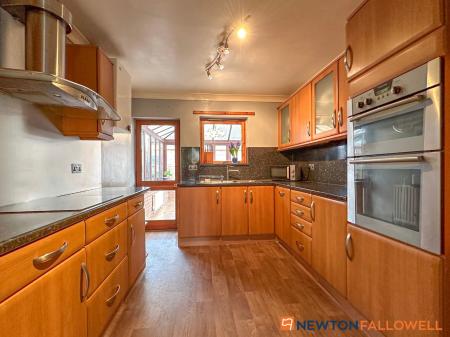 3 bedroom Detached house for sale in Main Street, Claypole