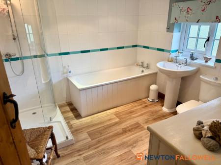 4 bedroom Detached house for sale in Main Street, Norton Disney