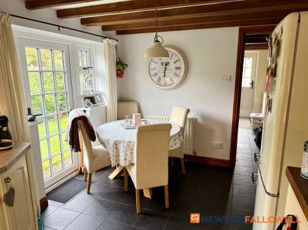 4 bedroom Detached house for sale in Main Street, Norton Disney