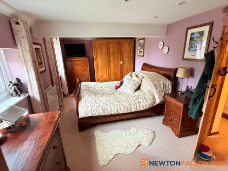 4 bedroom Detached house for sale in Main Street, Norton Disney