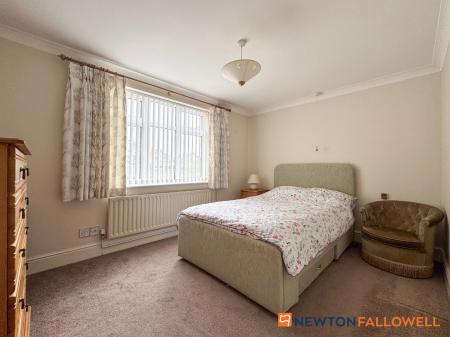 3 bedroom Detached bungalow for sale in Marlborough Court, Newark