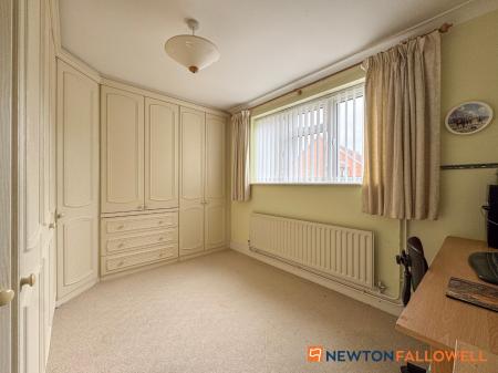 3 bedroom Detached bungalow for sale in Marlborough Court, Newark