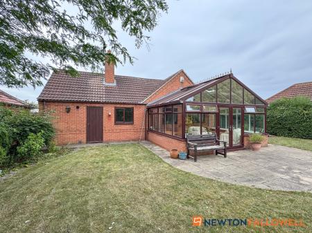 3 bedroom Detached bungalow for sale in Marlborough Court, Newark