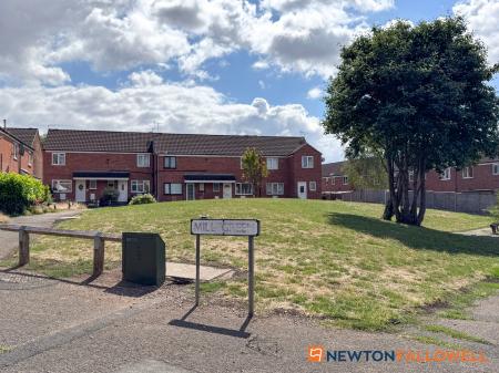 3 bedroom End of terrace house for sale in Mill Green, Newark