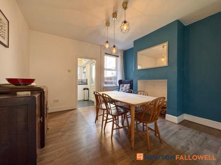 3 bedroom Terraced House for sale in Nicholson Street, Newark