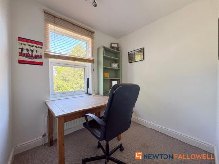 3 bedroom Terraced House for sale in Nicholson Street, Newark