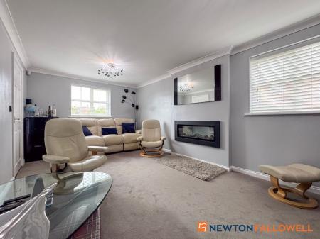3 bedroom Detached house for sale in Normanton Road, Newark