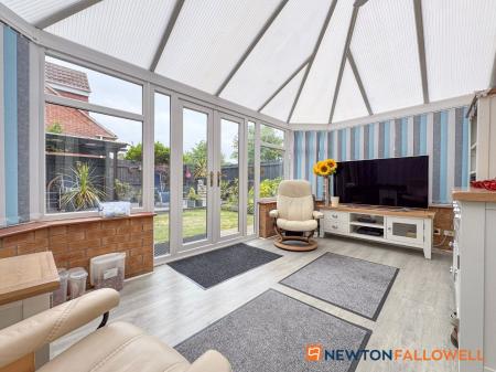 3 bedroom Detached house for sale in Normanton Road, Newark
