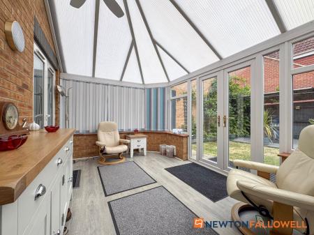 3 bedroom Detached house for sale in Normanton Road, Newark